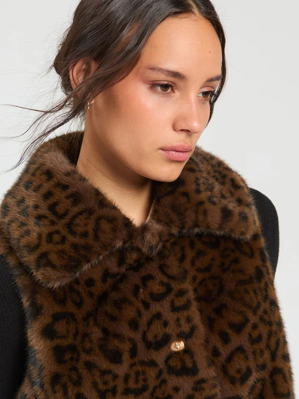 Vilagallo Animal Print Faux Fur Vest