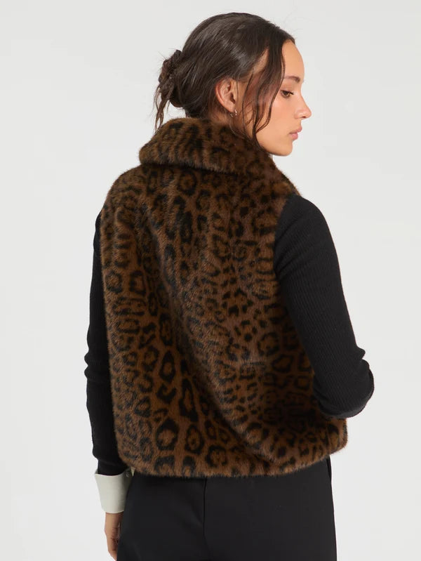 Vilagallo Animal Print Faux Fur Vest