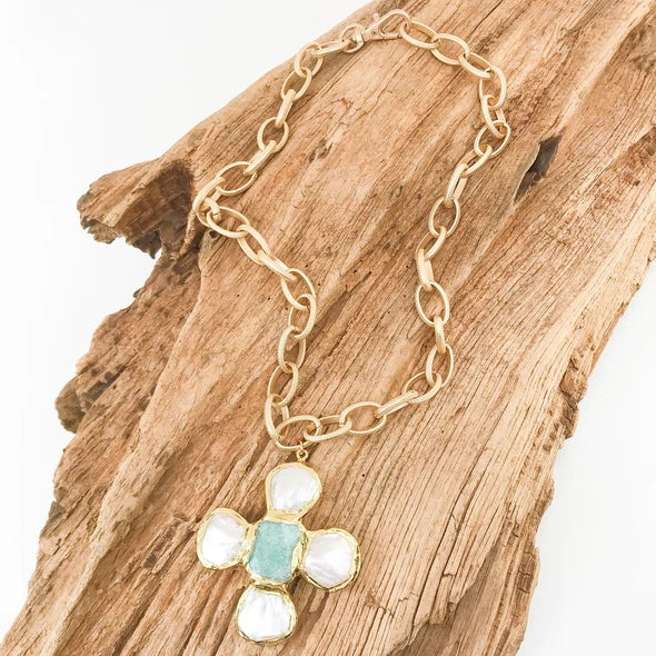 Virtue Pearl Clover Cross