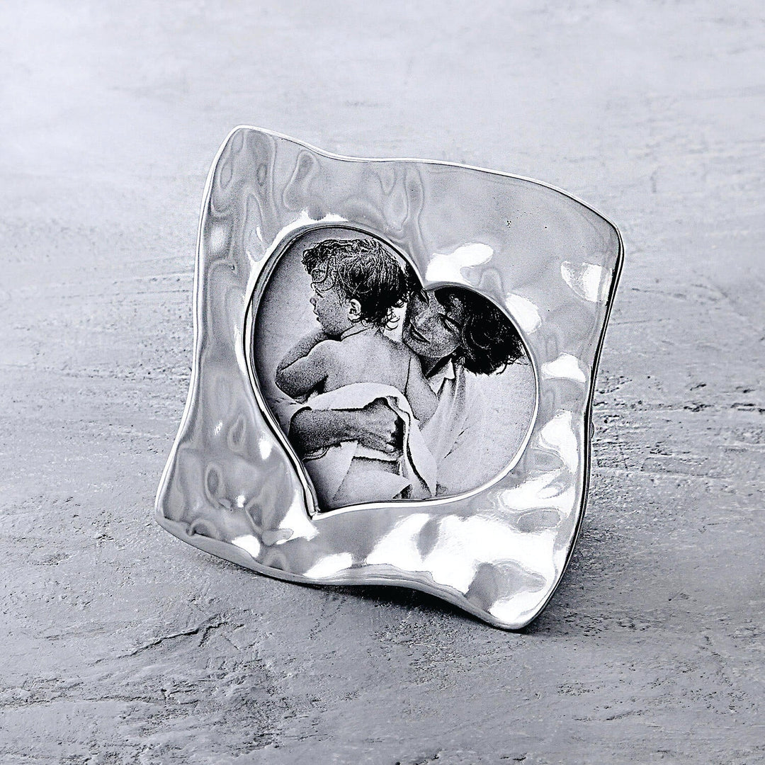 Beatriz Ball- Frame-Curved Heart