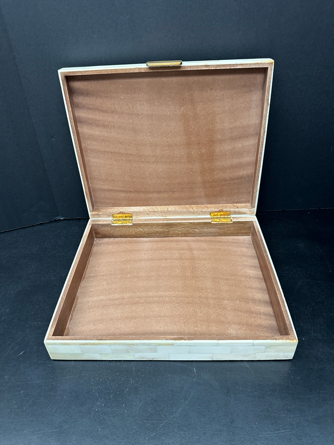 A. Sanoma- Decorative Box