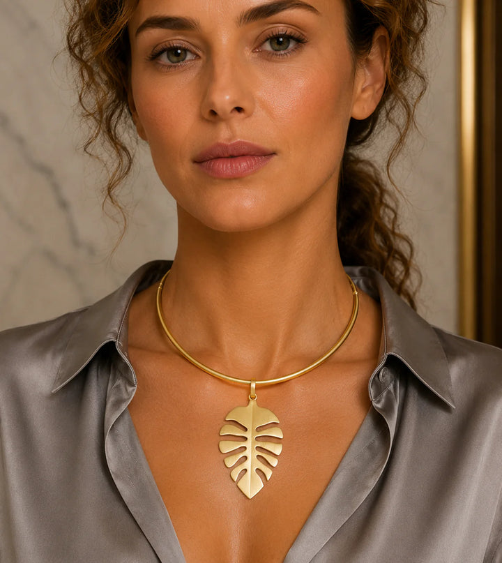 Betty Carre Monstera Omega Necklace