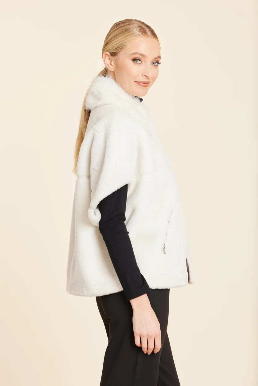 Dolce Cabo-Faux Fur Coccoon Cardigan