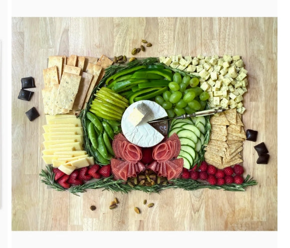Color Box - Wreath Charcuterie Mat