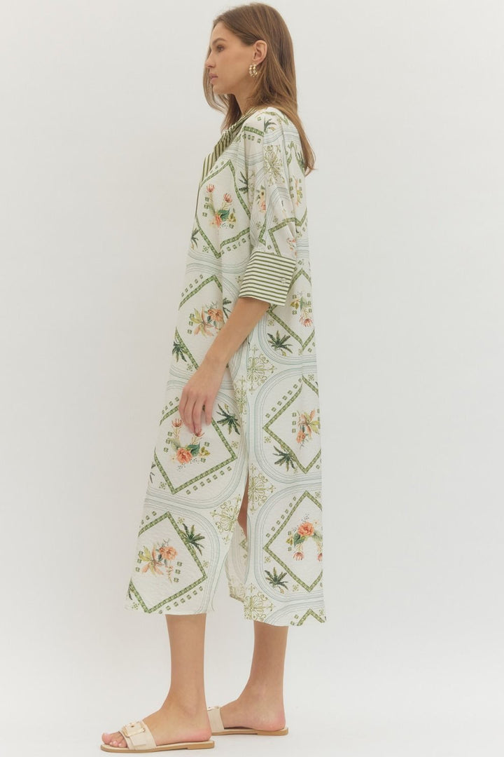 Entro Scarf Print 3/4 Sleeve Midi Dress