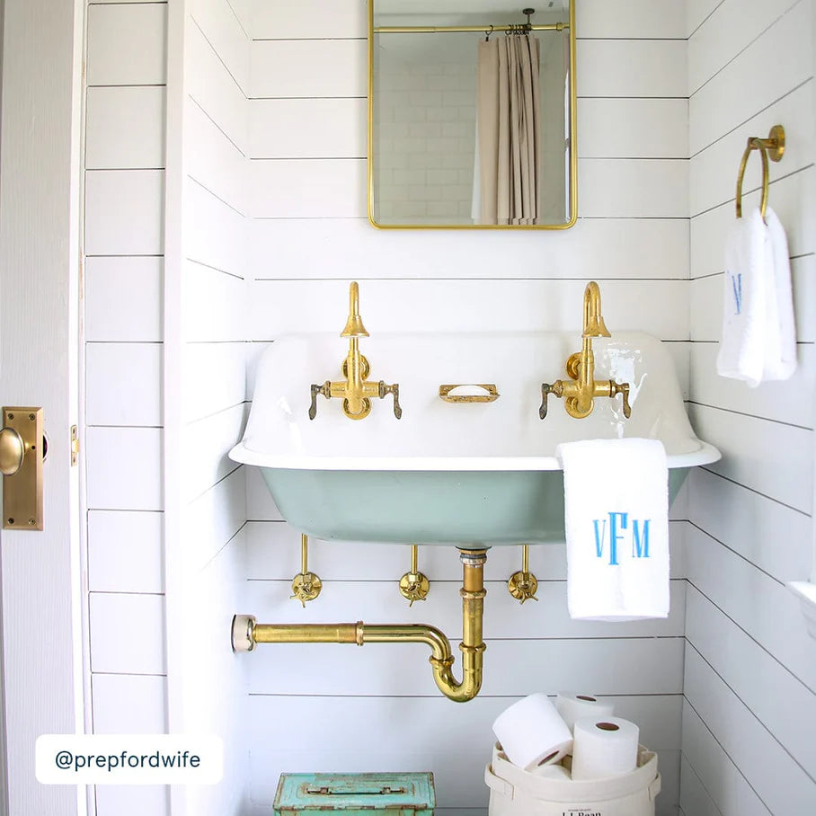 Weezie - Bath Mat w/ Piping