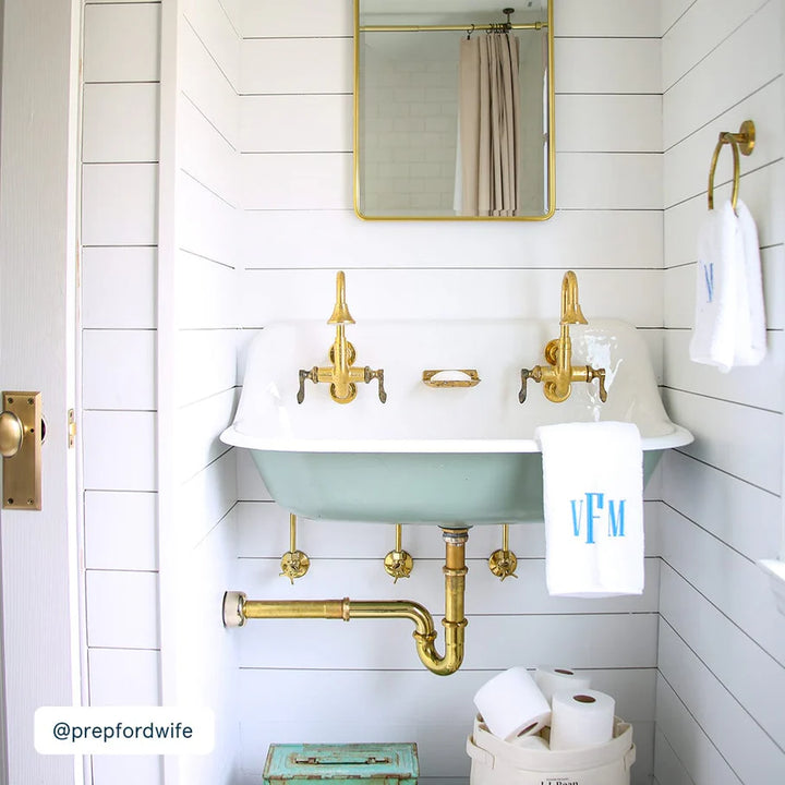 Weezie - Bath Mat w/ Piping